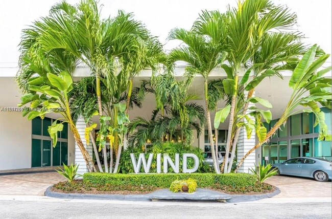 Building Photo - 350 S Miami Ave