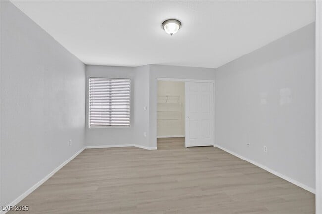 Building Photo - 4400 W Lake Mead Blvd