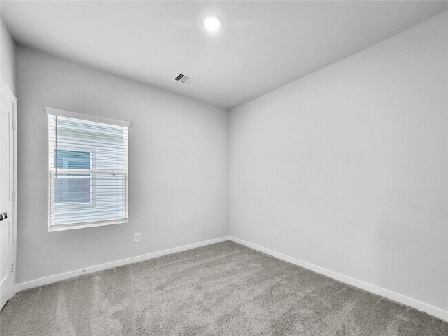 Building Photo - 11622 Prosperity Dr