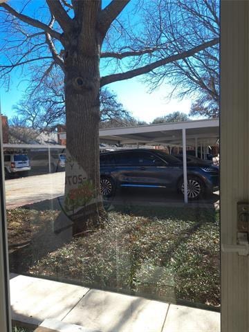 Building Photo - 955 Roaring Springs Rd