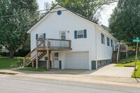 Building Photo - 3 Bed home in Carthage with large basement!