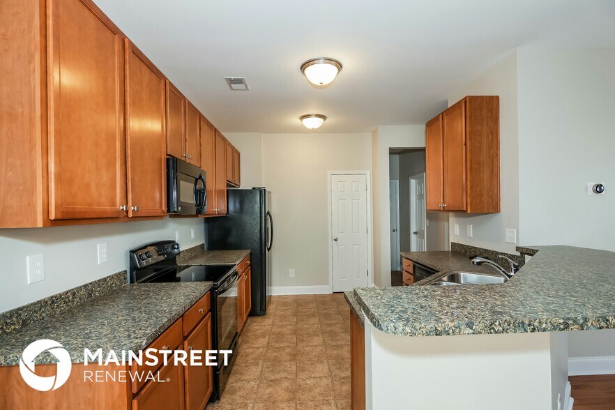 Building Photo - 317 Moses Rhyne Dr