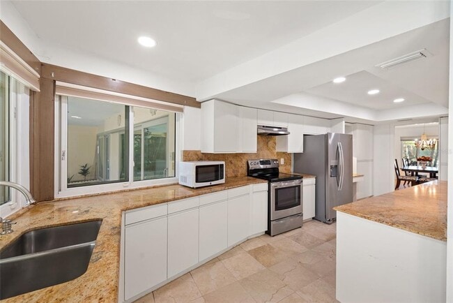 Building Photo - 4121 Crosswater Dr
