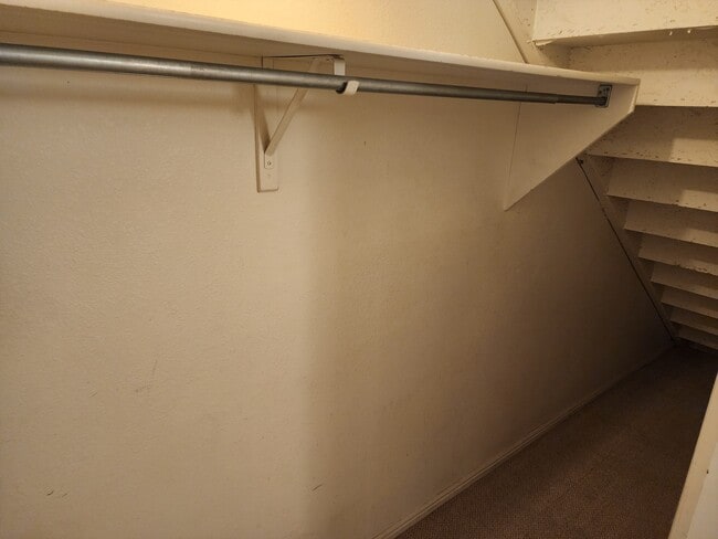 Building Photo - 99 N 1850 W