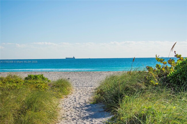 Primary Photo - 401 Ocean Dr