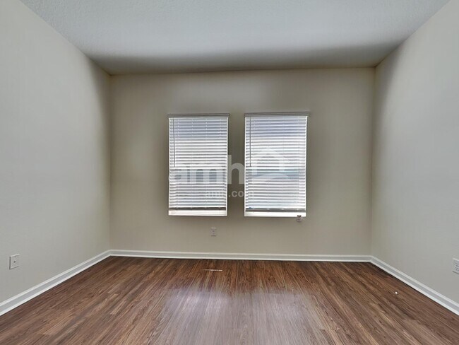 Building Photo - 11505 Victory Bay Ln