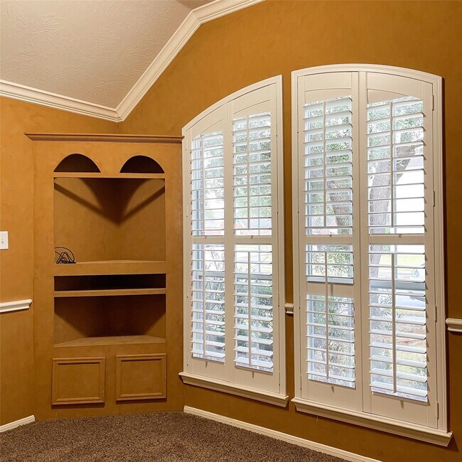 Building Photo - 2606 Sun Flare Ln