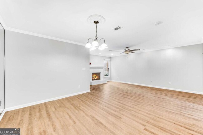 Building Photo - 1420 Old Virginia Ct SE