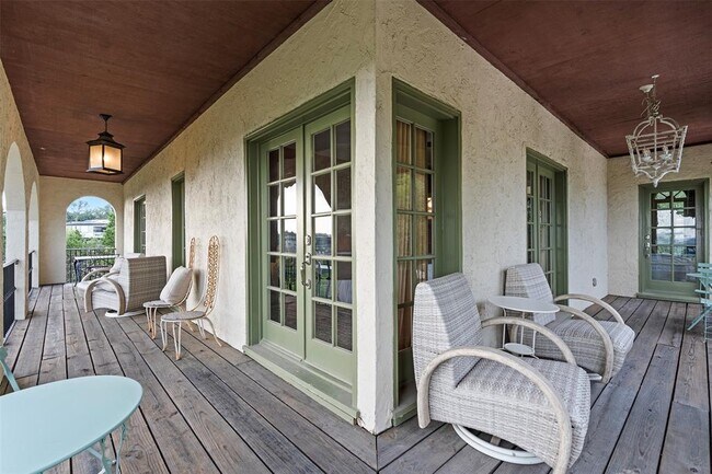 Building Photo - 6203 Ledge Mountain Dr