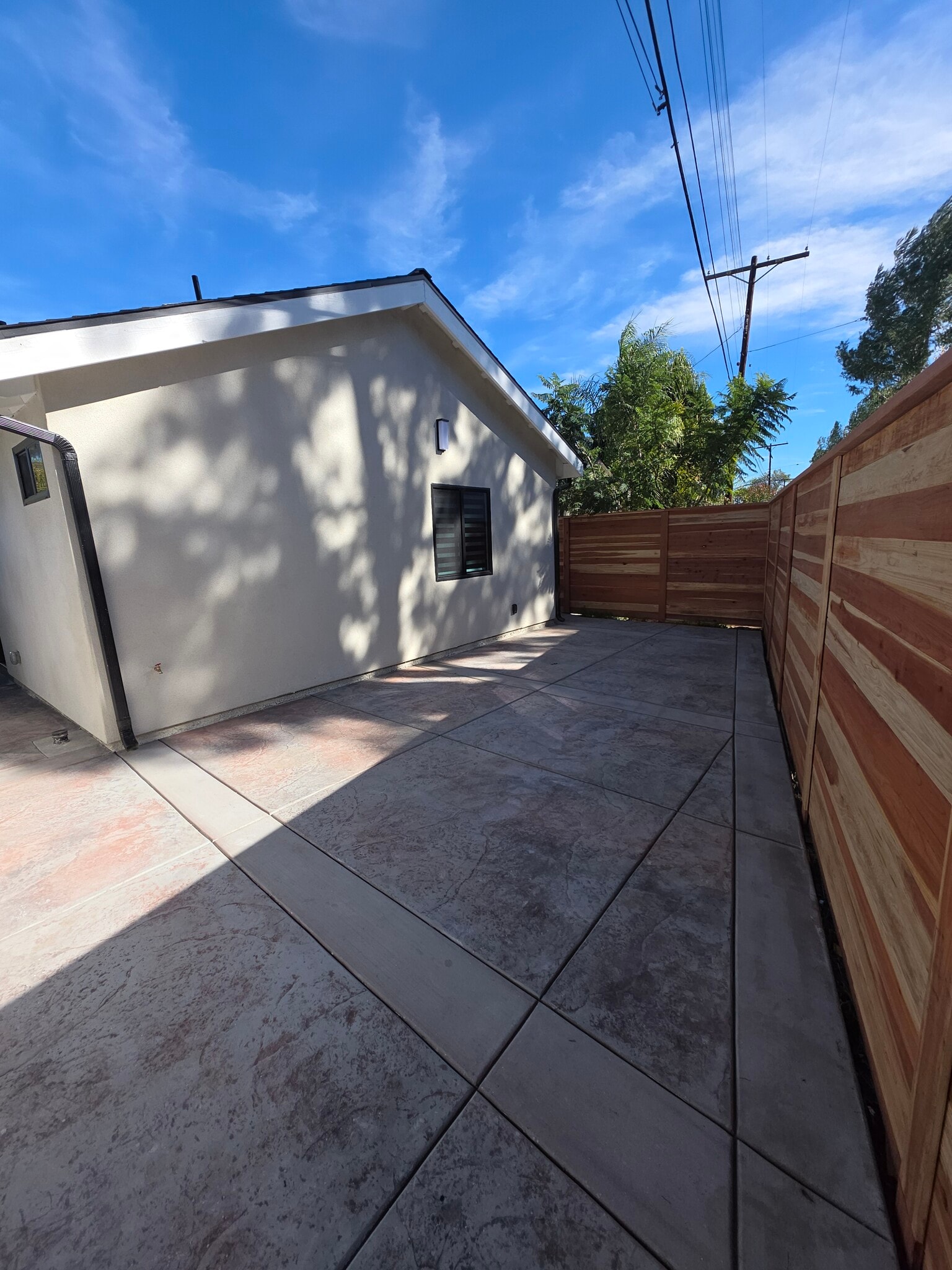 Building Photo - 6515 Keokuk Ave