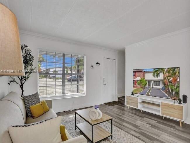 Building Photo - 3603 Townhouse Ct