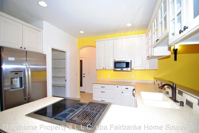 Building Photo - 2 br, 2 bath House - 1850 RJ Loop
