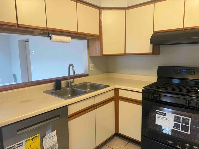 Building Photo - 1477 Garnet Cir