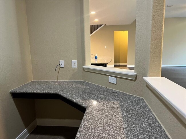 Building Photo - 4318 Bay Wind Ct
