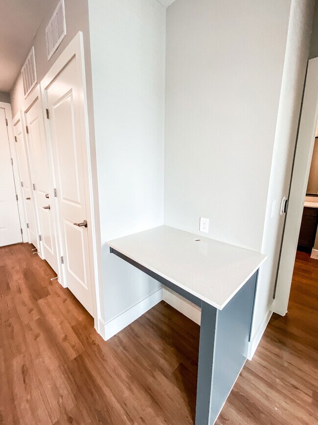 Building Photo - 9500 Blue Mound Rd