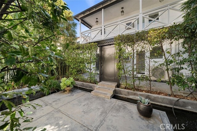 Building Photo - 435 Dahlia Ave