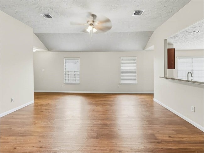 Building Photo - 4026 Hawthorn Arbor Ct