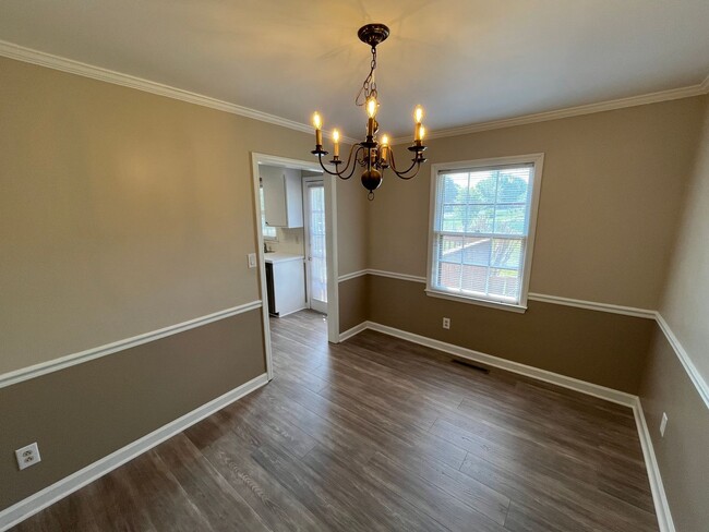 Building Photo - Incredible Location in N Davidson Co with ...