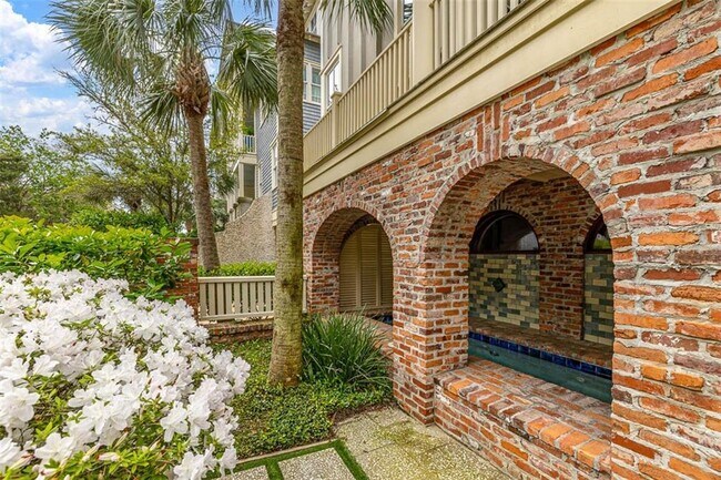 Building Photo - 17 Sea Oats Ln
