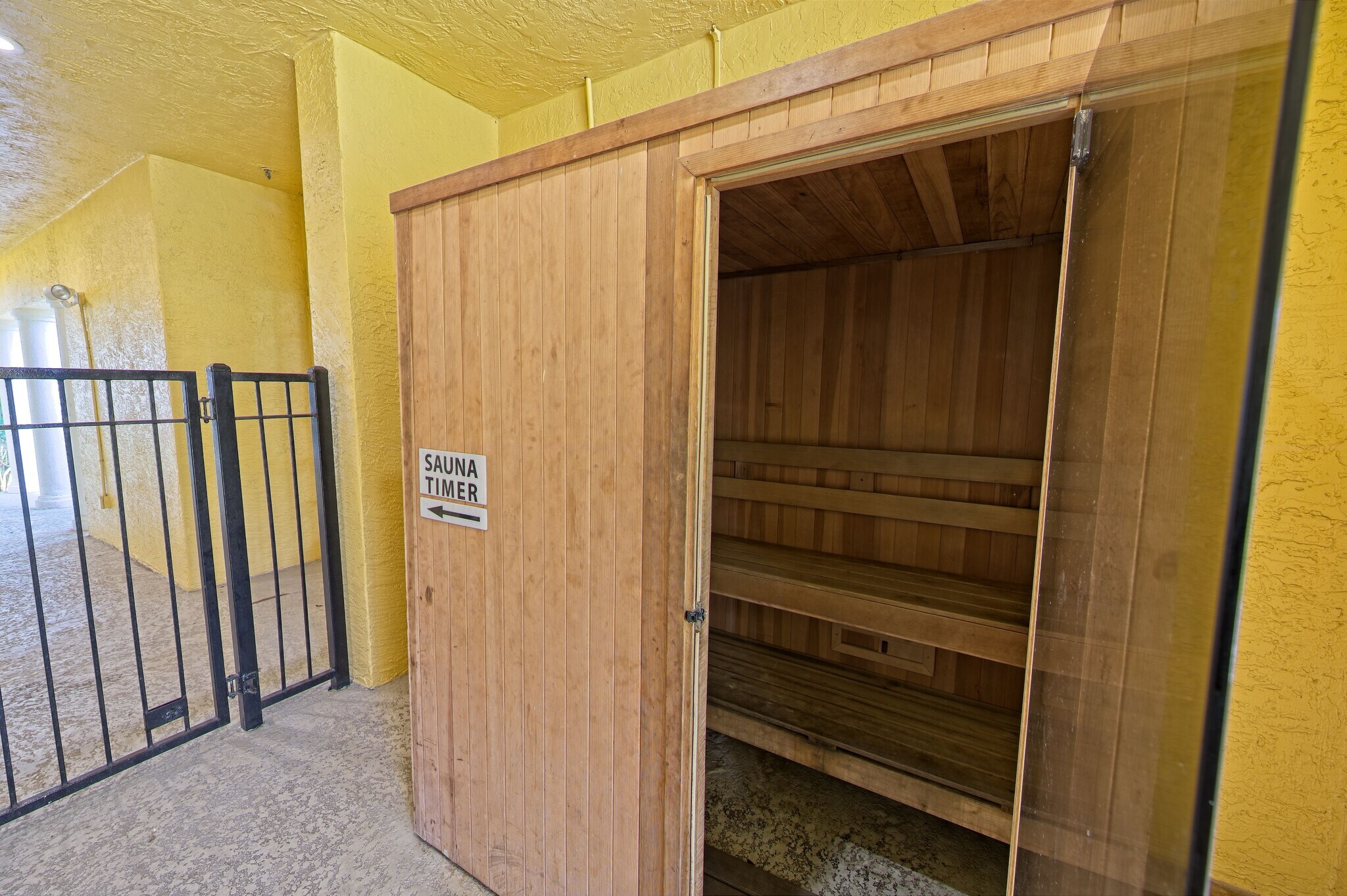 Sauna - 5551 Bentgrass Dr