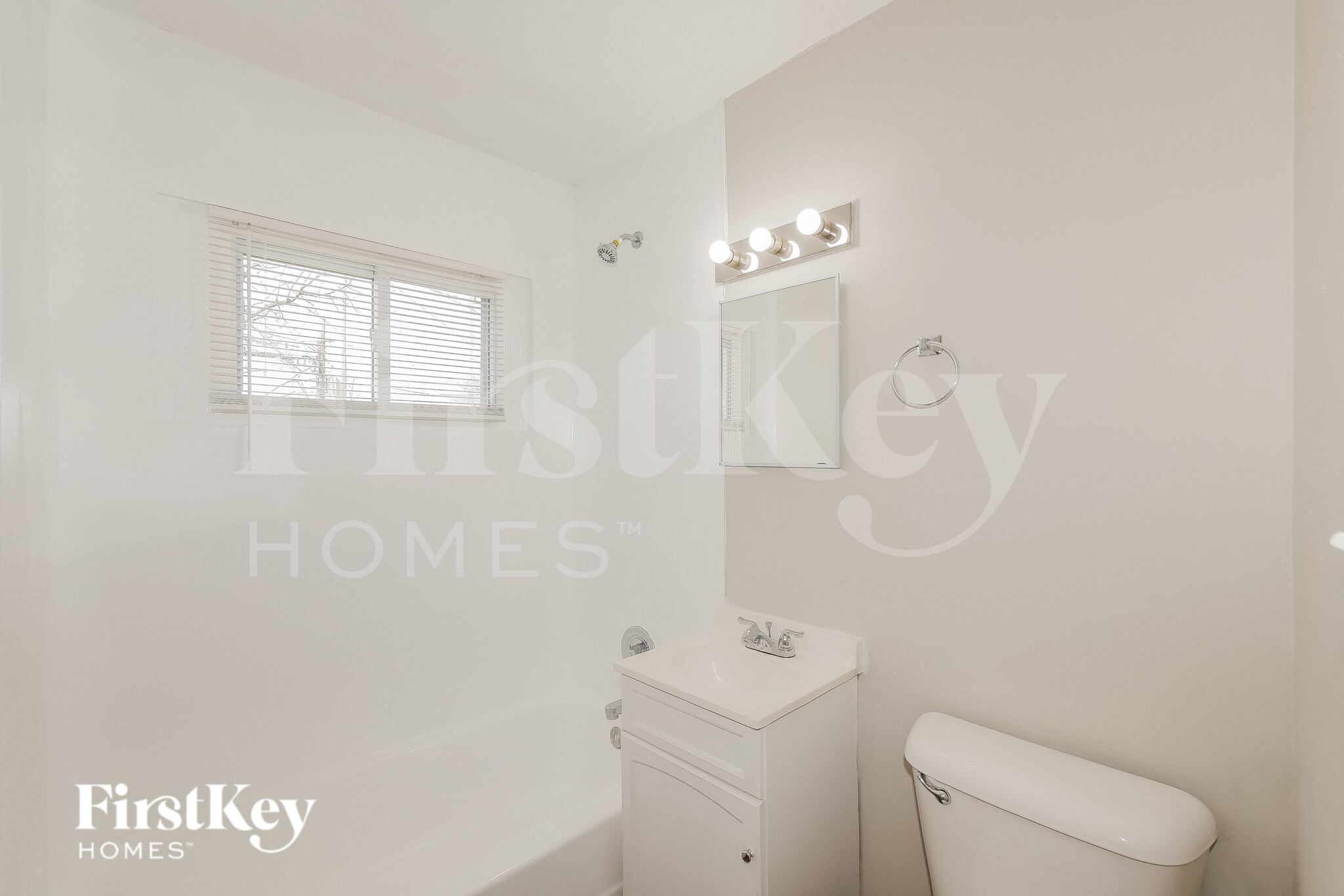 Building Photo - 5014 Katherine Dr