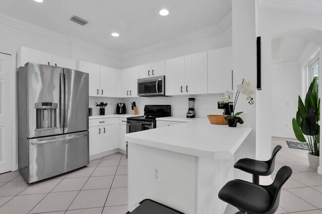 Building Photo - 15270 SW 115th Terrace