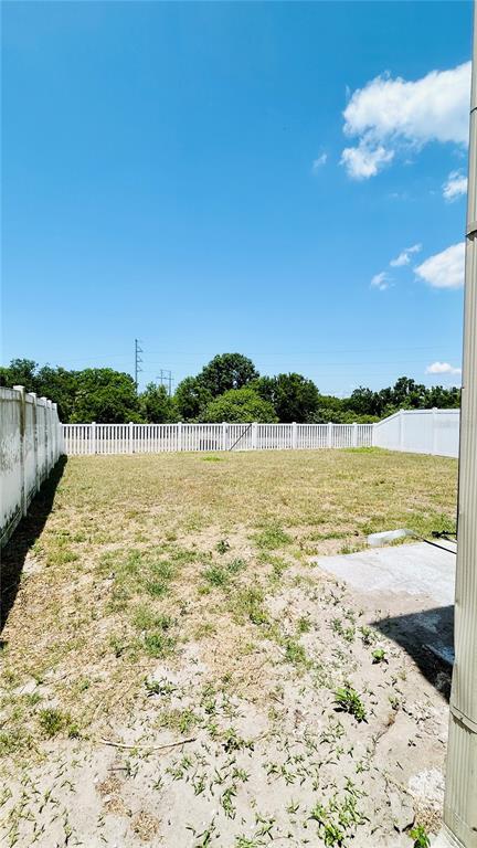 Building Photo - 11152 Leland Groves Dr