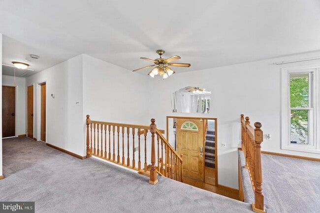 Building Photo - 13501 Kelmont Ct