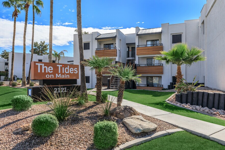 Tides on Main Mesa, AZ Apartment Finder