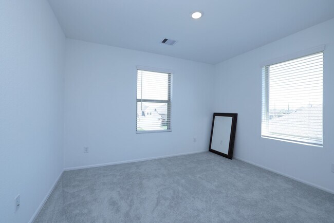 Building Photo - 12332 Derby Royal Dr