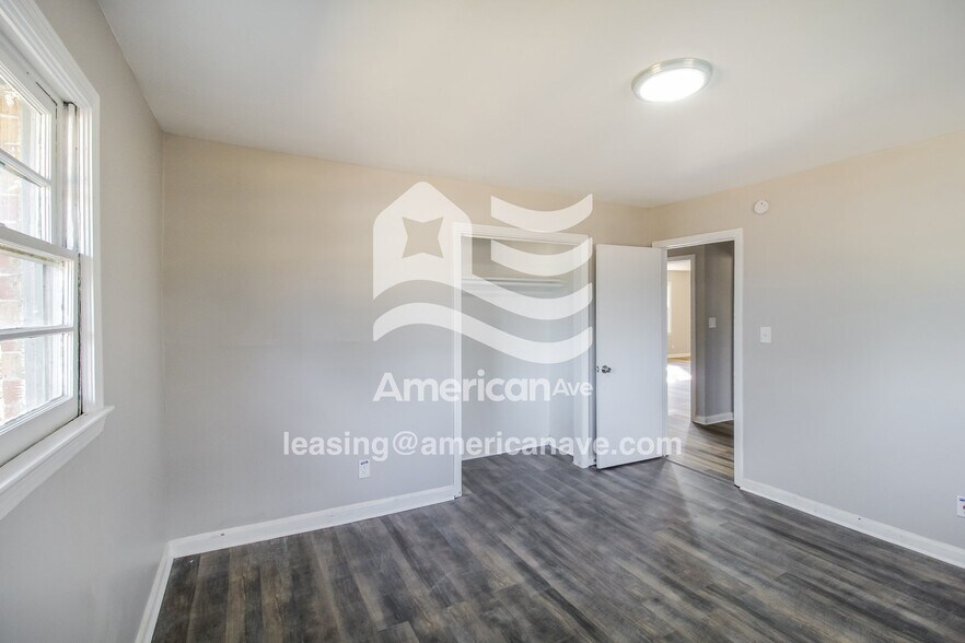 Building Photo - 105 Cumberland Rd