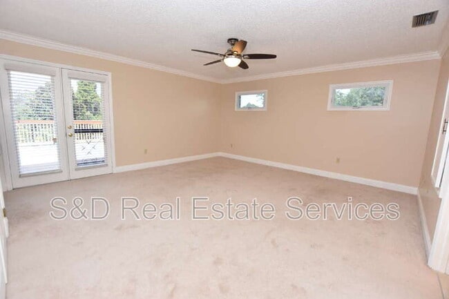 Building Photo - 4745 Highlands Pl Cir