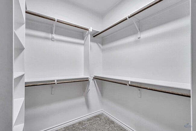 Building Photo - 3741 Alnwick Dr