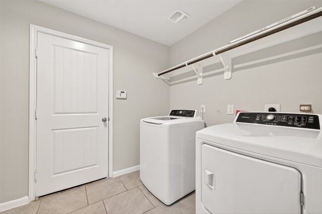 Building Photo - 18343 Stablewood Manor Trail