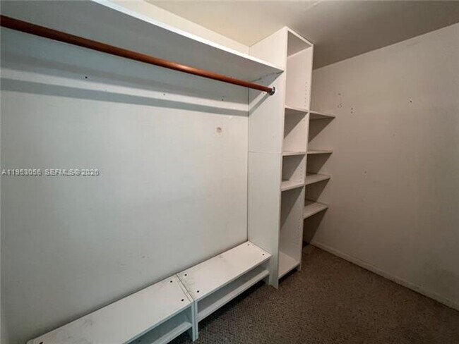 Building Photo - 1111 Crandon Blvd