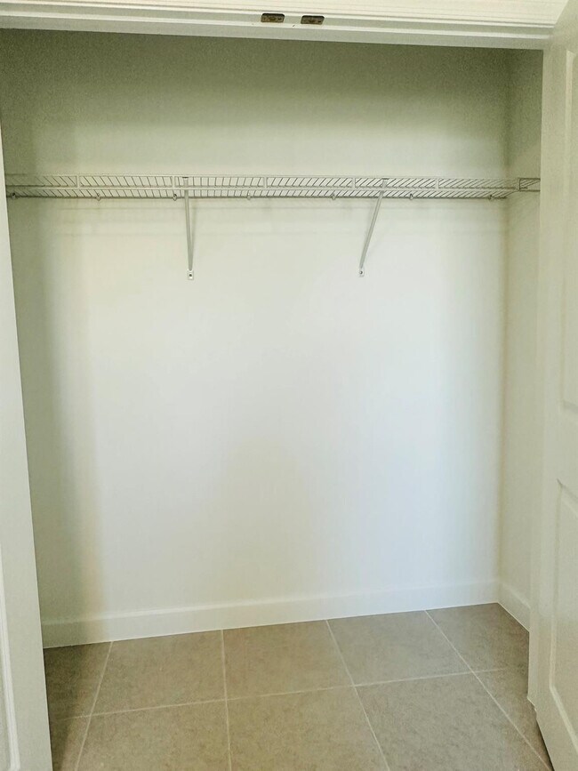 Building Photo - 1377 Haywagon Tr.