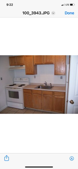 Primary Photo - 366 Alexander St