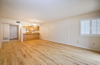 Building Photo - First-Floor 2BR Condo with Pool Access & Covered Parking in La Bonita