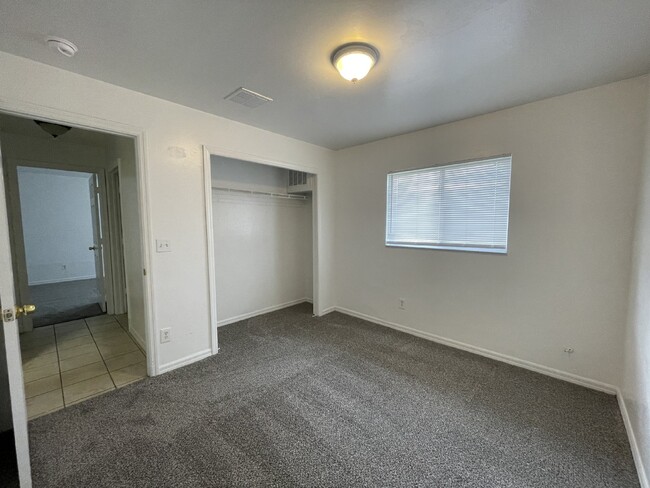 Building Photo - Now Available in Lehigh-3 Bedroom 2 Bath D...