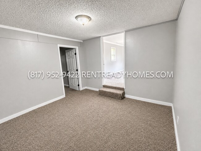 Building Photo - 501 Henson St