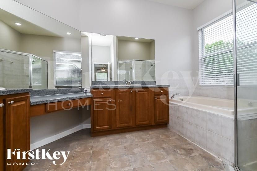 Building Photo - 2524 Wheeler Groves Dr