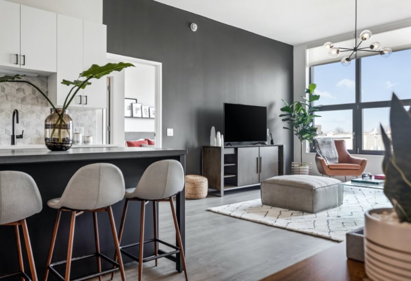 Building Photo - 2477 N Milwaukee Ave