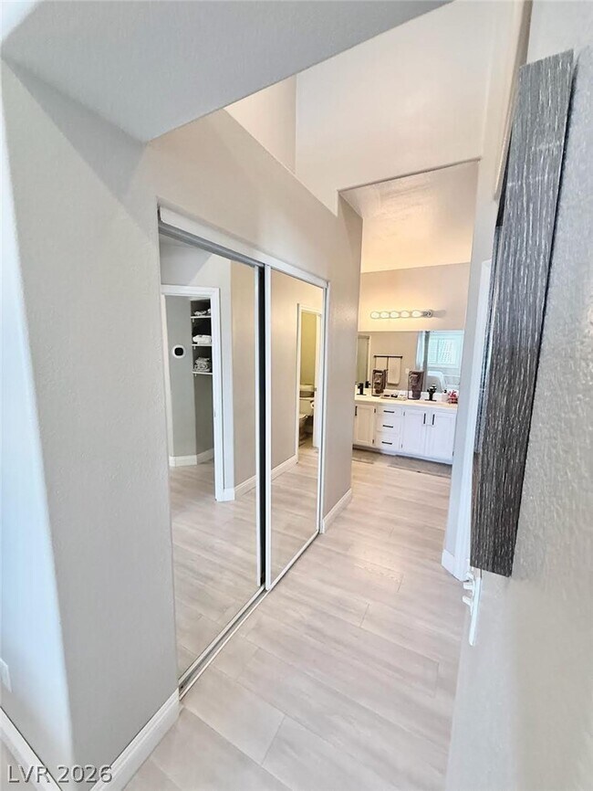 Building Photo - 6516 Sierra Diablo Ave