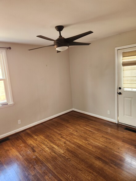 Master - 611 Thrush Pl