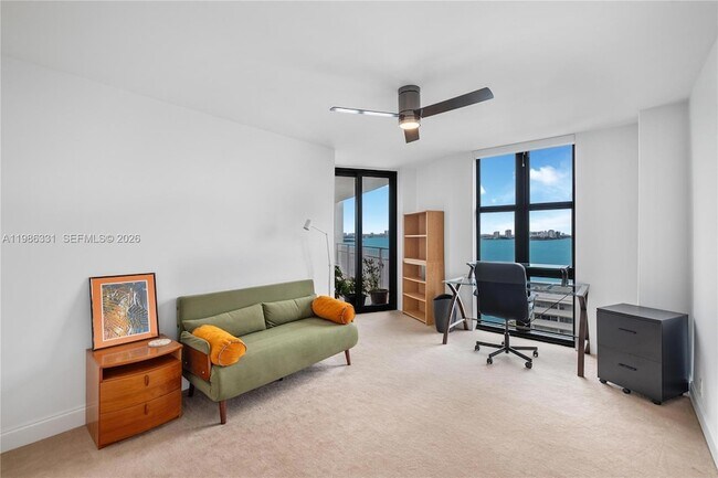 Building Photo - 4000 Towerside Terrace