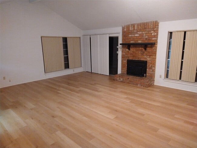 Building Photo - 11022 Longtom Ct