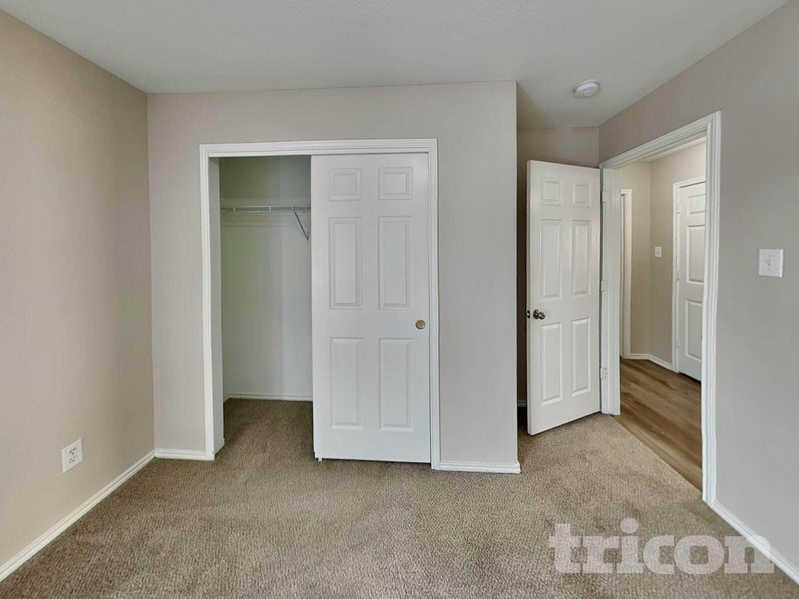 Building Photo - 231 Cardinal Way