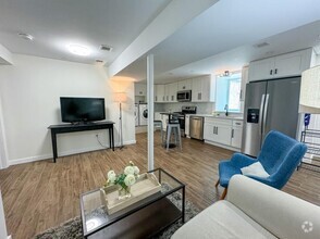 Building Photo - 3 bedroom in Brighton MA 02135
