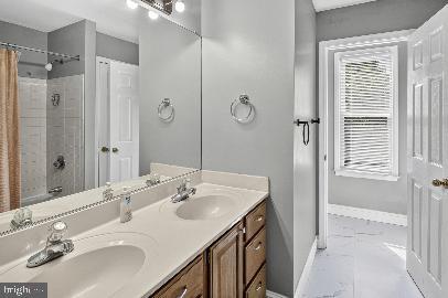 Building Photo - 4512 Rutherford Way