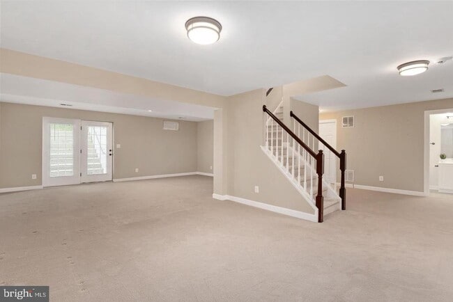Building Photo - 3 Sewall Ct
